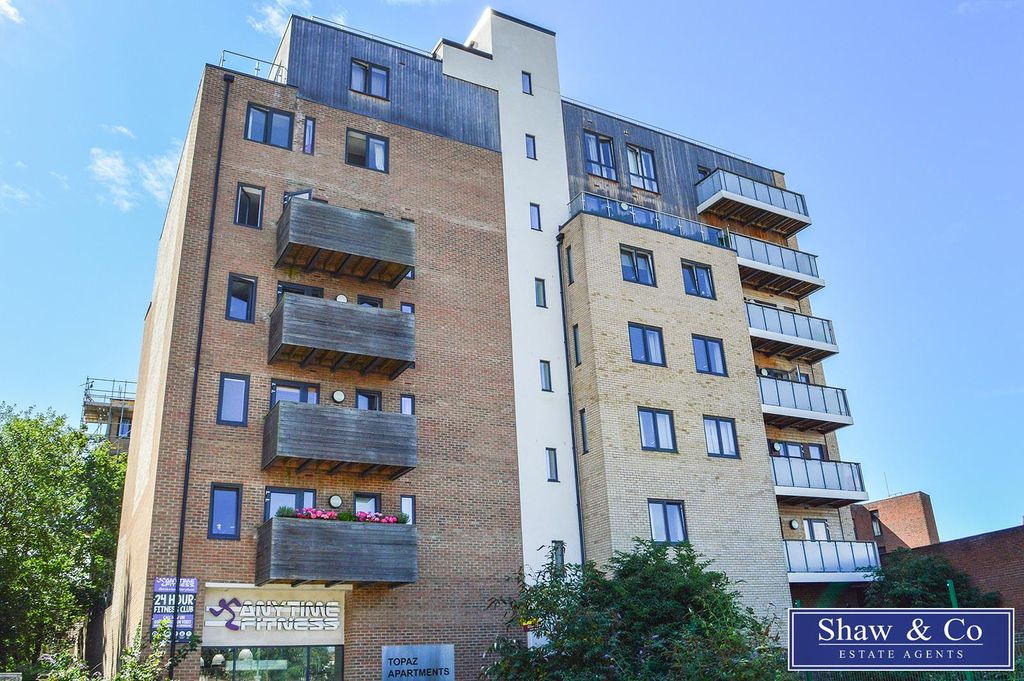 Property photo 1 of 13 38-Main Image-Leave Sky Copy.Jpg