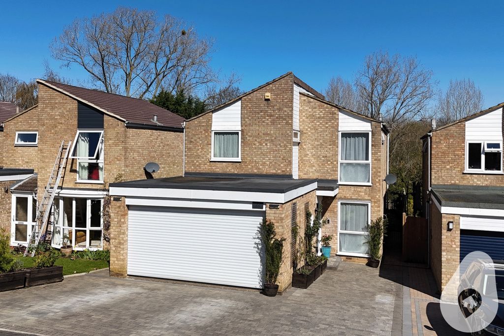 Property photo 1 of 19 4108451