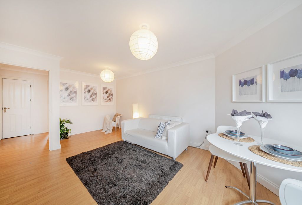 Property photo 1 of 10 1369014-9-68Ef8B7...