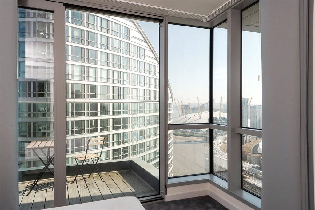 Property photo 3 of 13 Picture No. 05