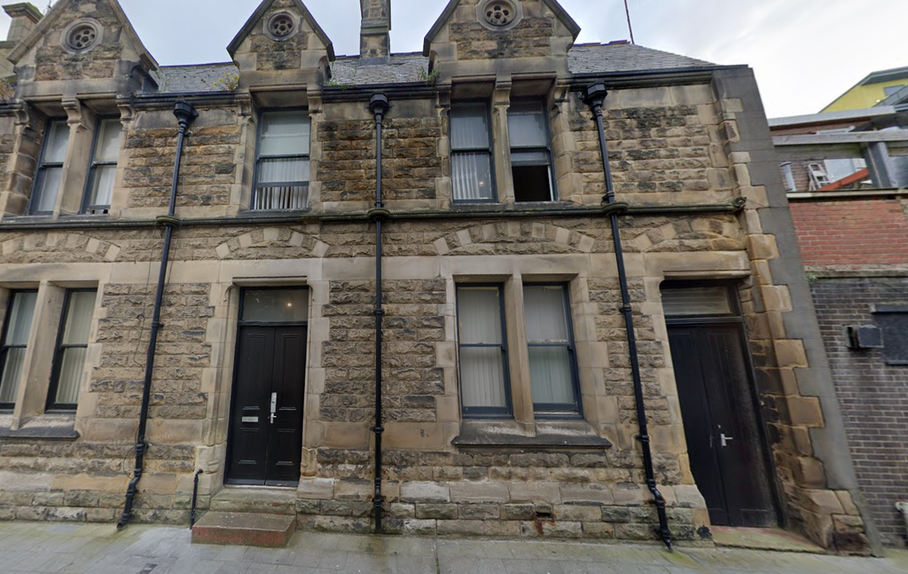 Property photo 1 of 1