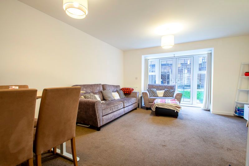 Property photo 3 of 16 Photo 13