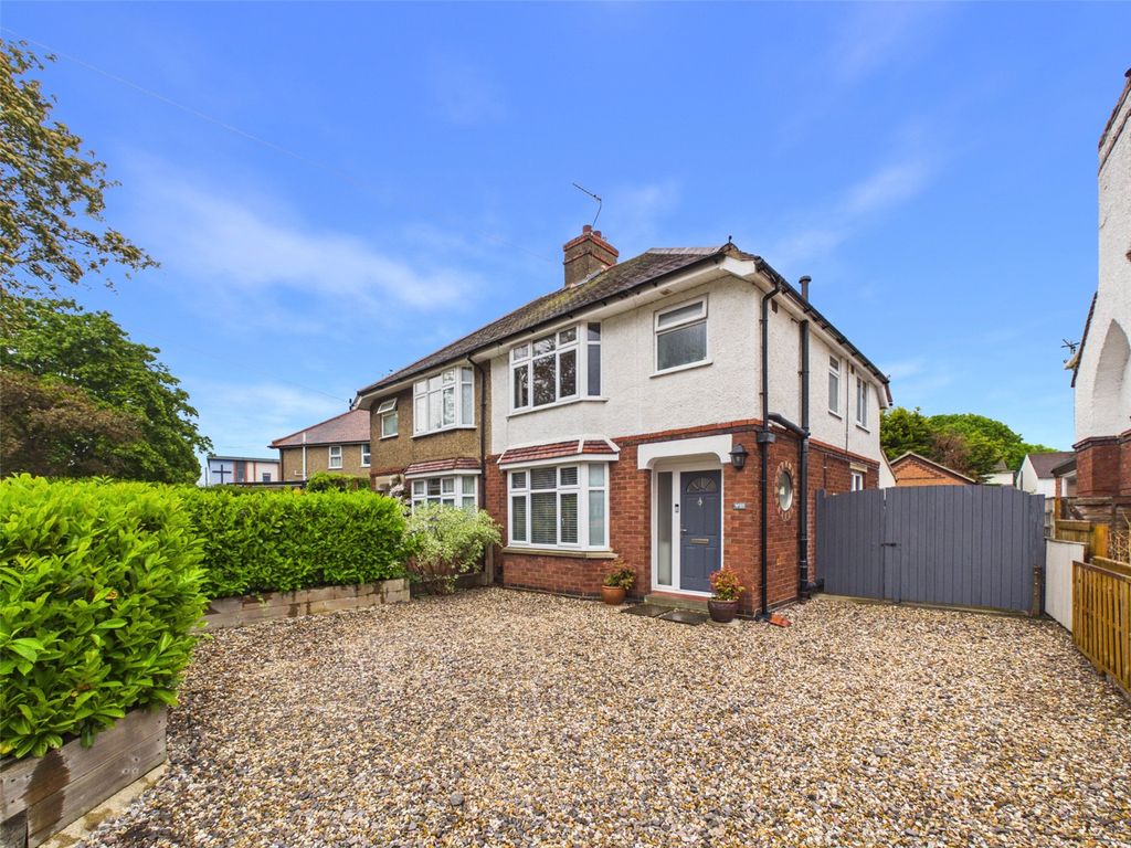 Property photo 1 of 17 Picture No. 02
