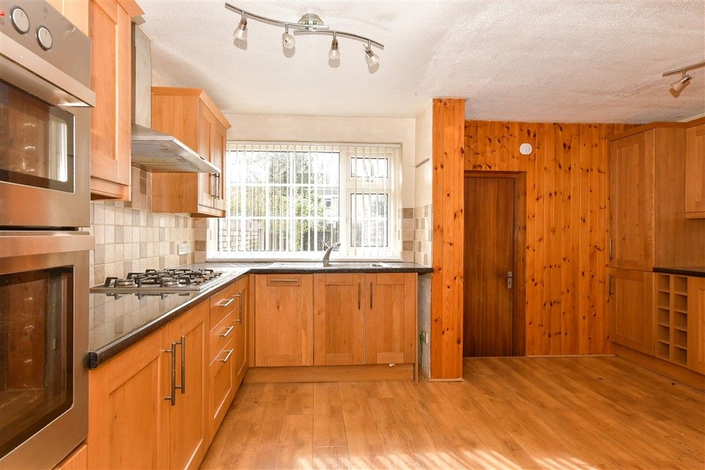 Property photo 2 of 10 Kitchen/Diner