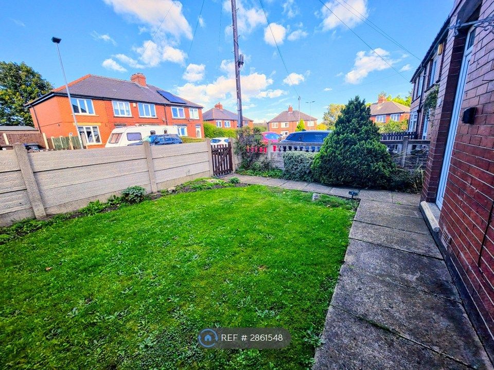 Property photo 3 of 18