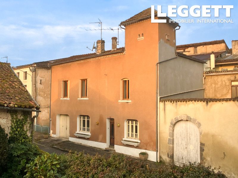 Property photo 1 of 10
