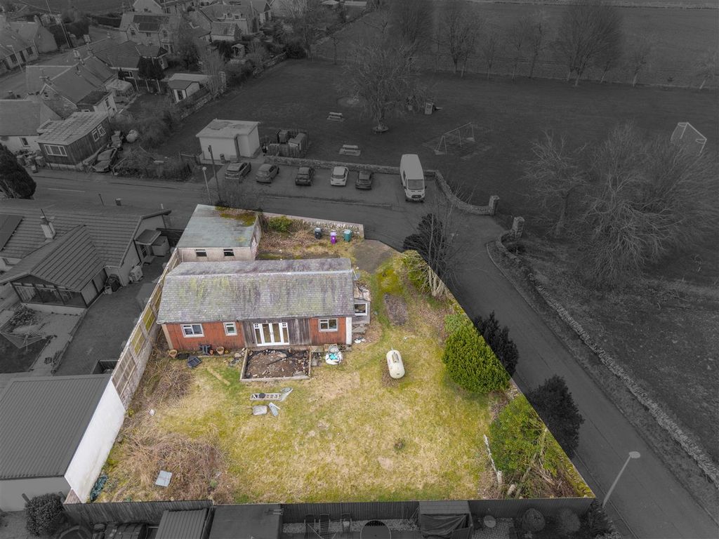 Property photo 1 of 15 The Bungalow Leoch Road Auchterhouse Outlines-1.J