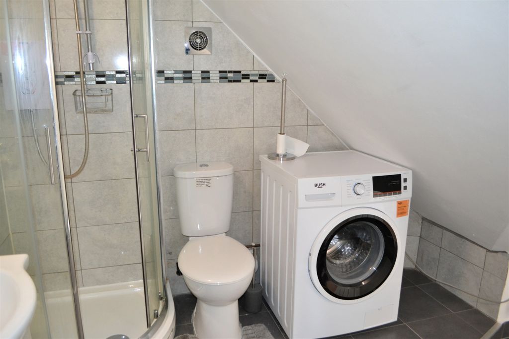 Property photo 3 of 19 Gallery