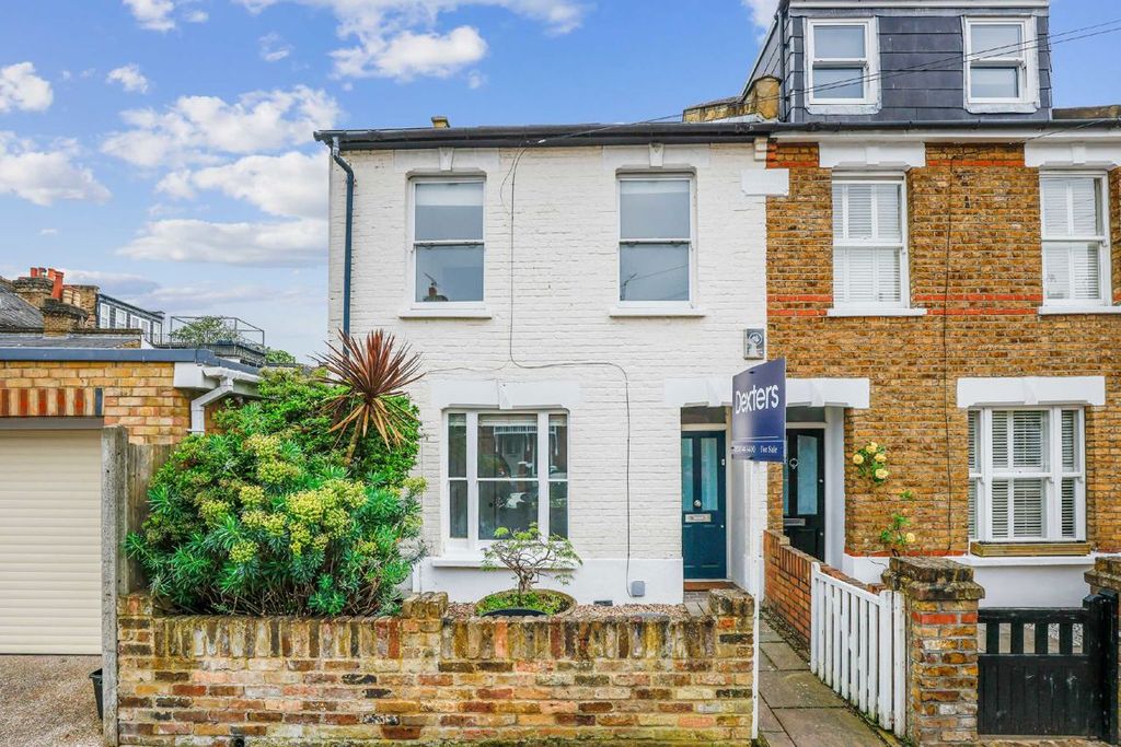 Property photo 1 of 7