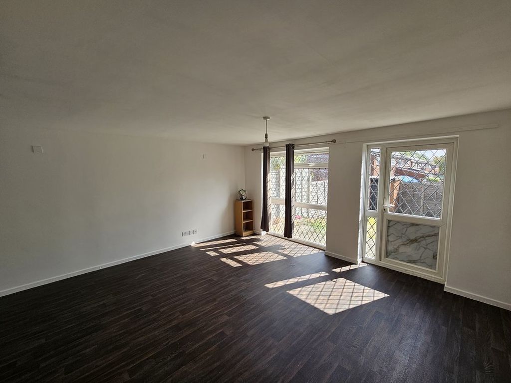 Property photo 3 of 13 Photo 5