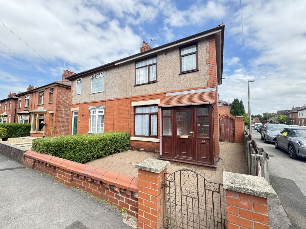 Property photo 1 of 15