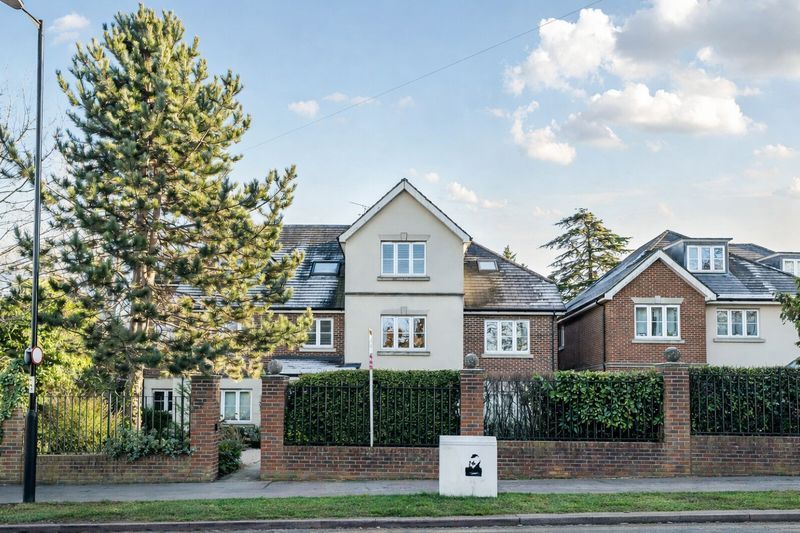 Property photo 3 of 17 Photo 18