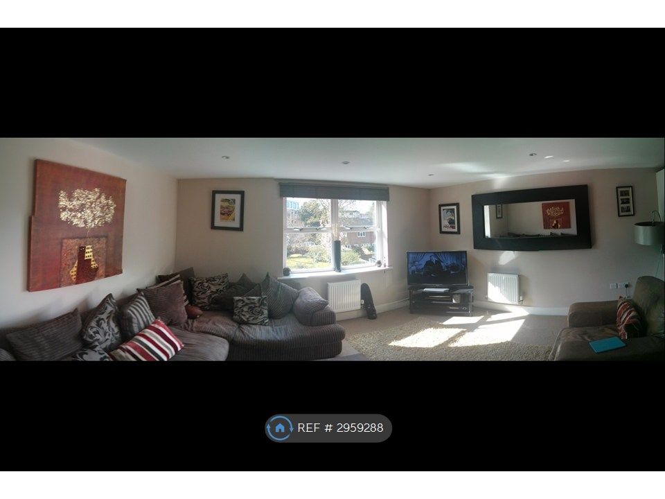 Property photo 2 of 14 Panorama Around Lounge