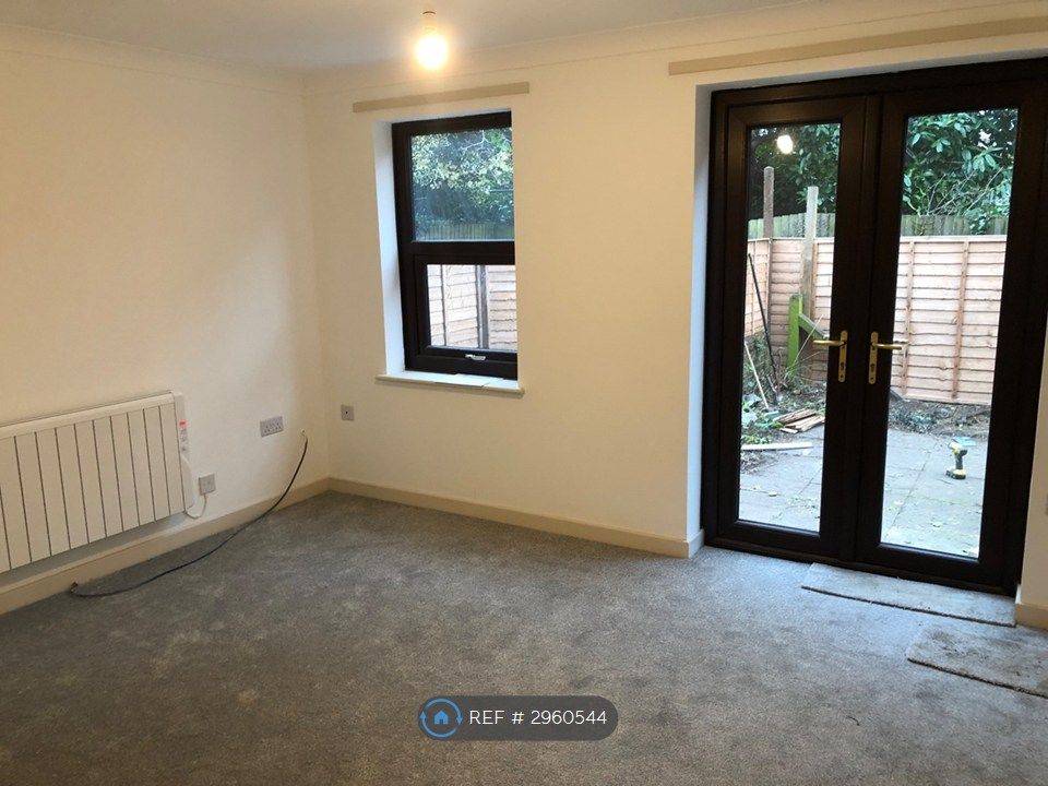 Property photo 3 of 5