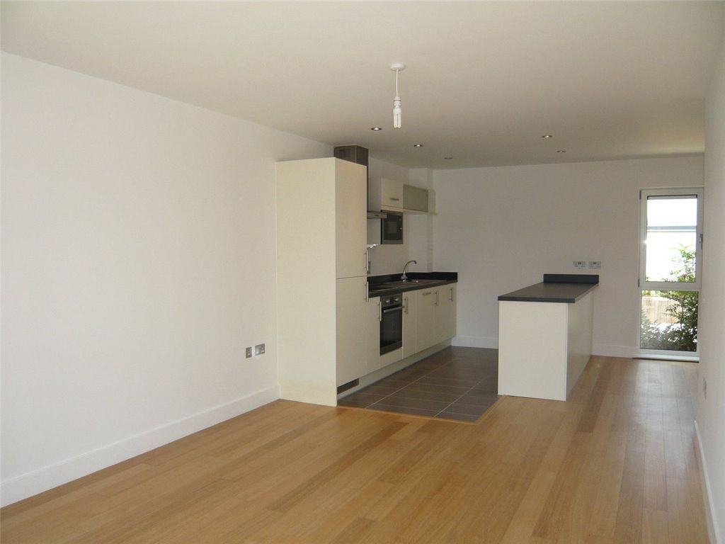 Property photo 3 of 11 Picture No. 29