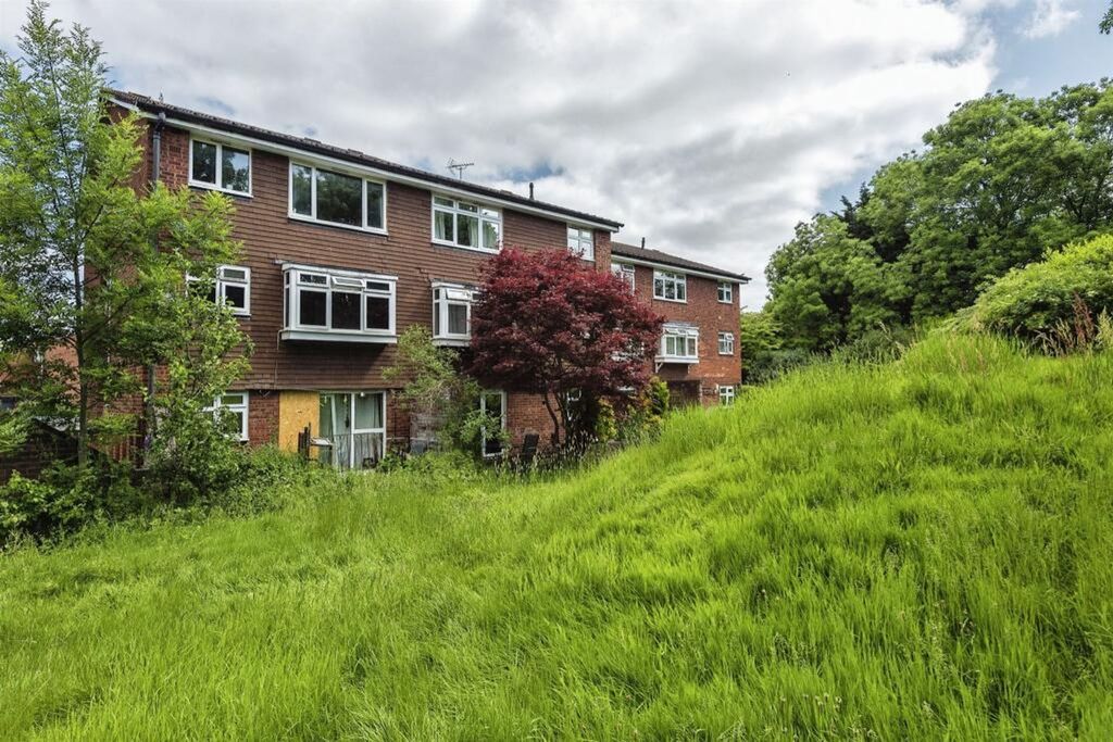 Property photo 1 of 13