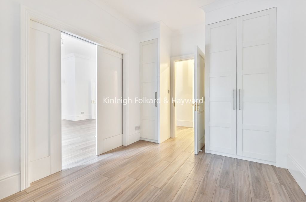 Property photo 3 of 6 0Edb4019-5c64-4934-B