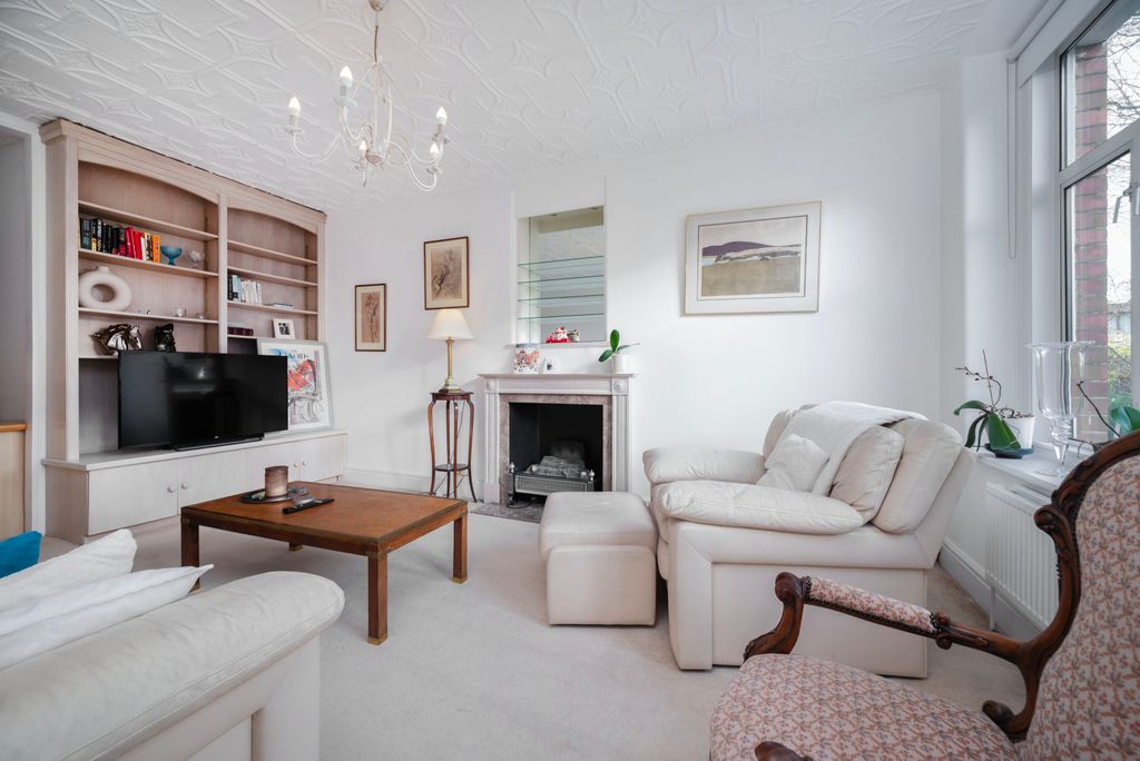 Property photo 3 of 16 Picture No. 49