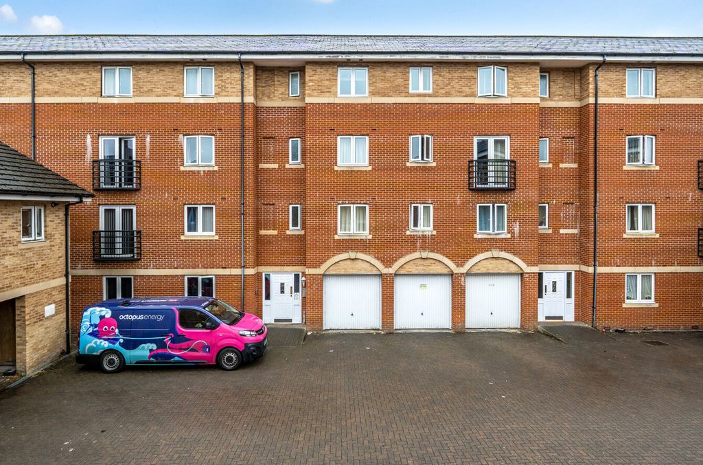 Property photo 1 of 13 1