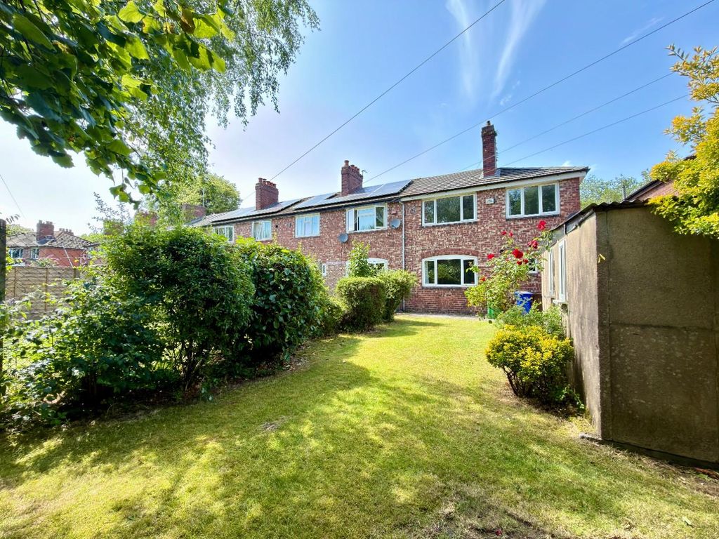 Property photo 2 of 28