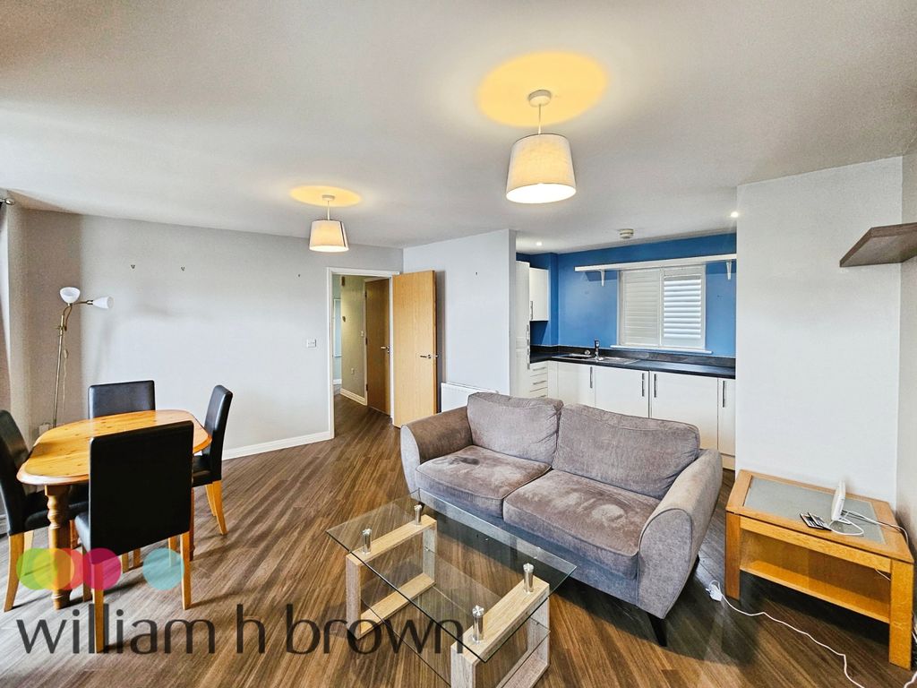 Property photo 2 of 12 Image