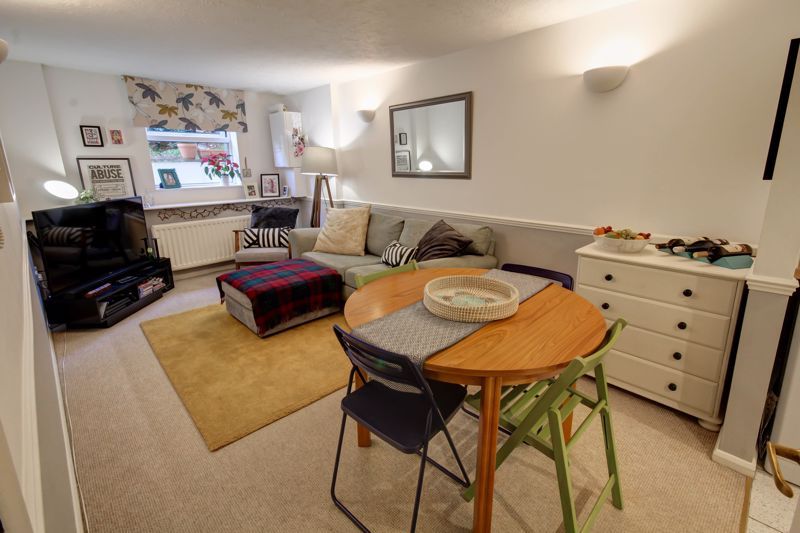 Property photo 2 of 11 Living Room