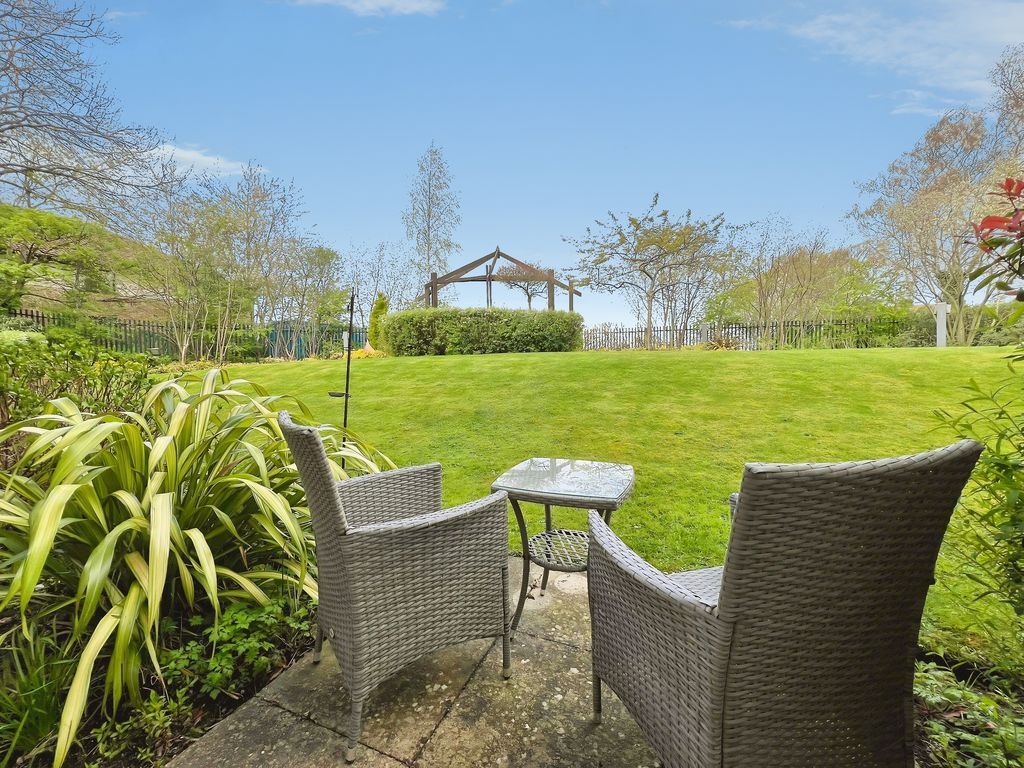 Property photo 3 of 17 Photo 9