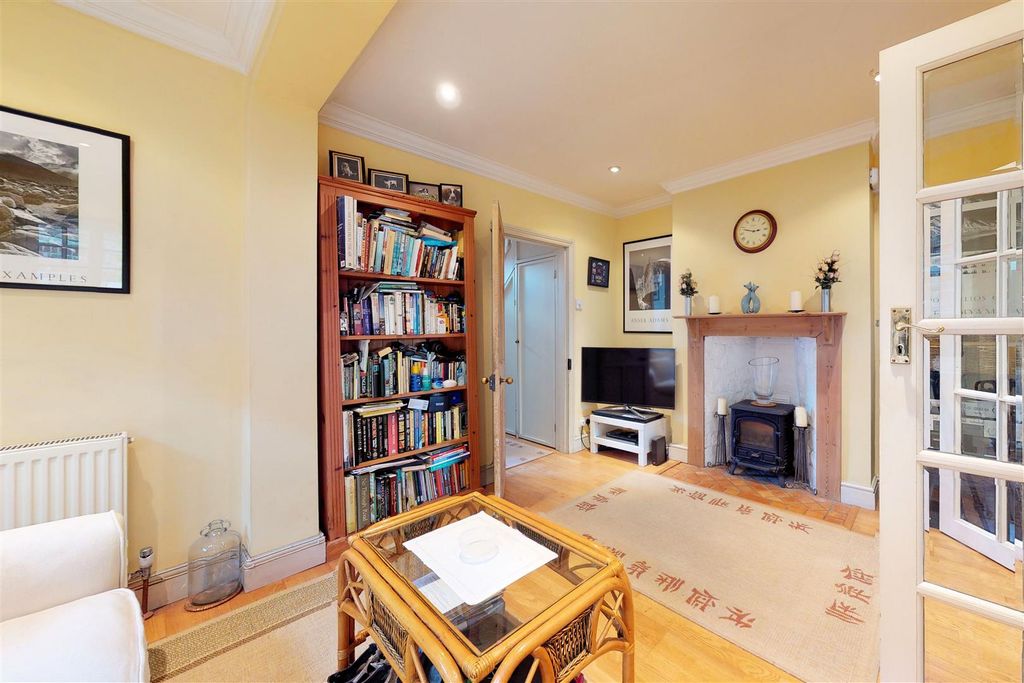 Property photo 2 of 21 Reception Room