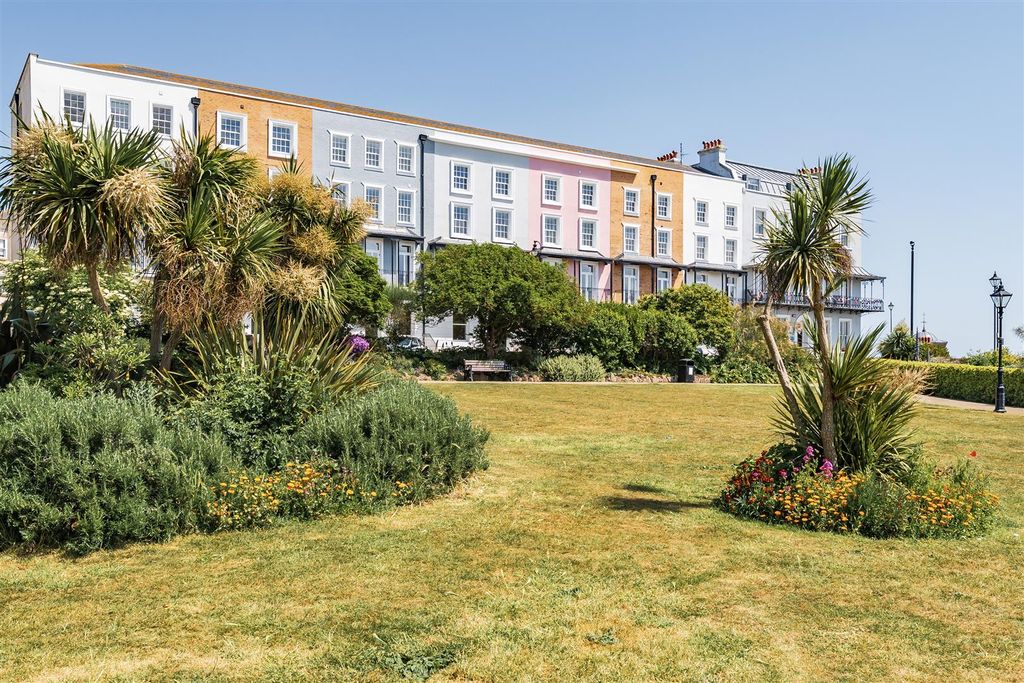 Property photo 1 of 17 19-Ramsgate 2-20.Jpg
