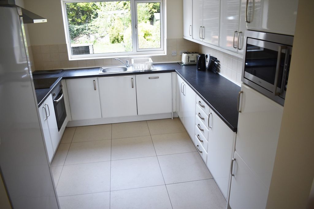Property photo 3 of 18 Not Specified