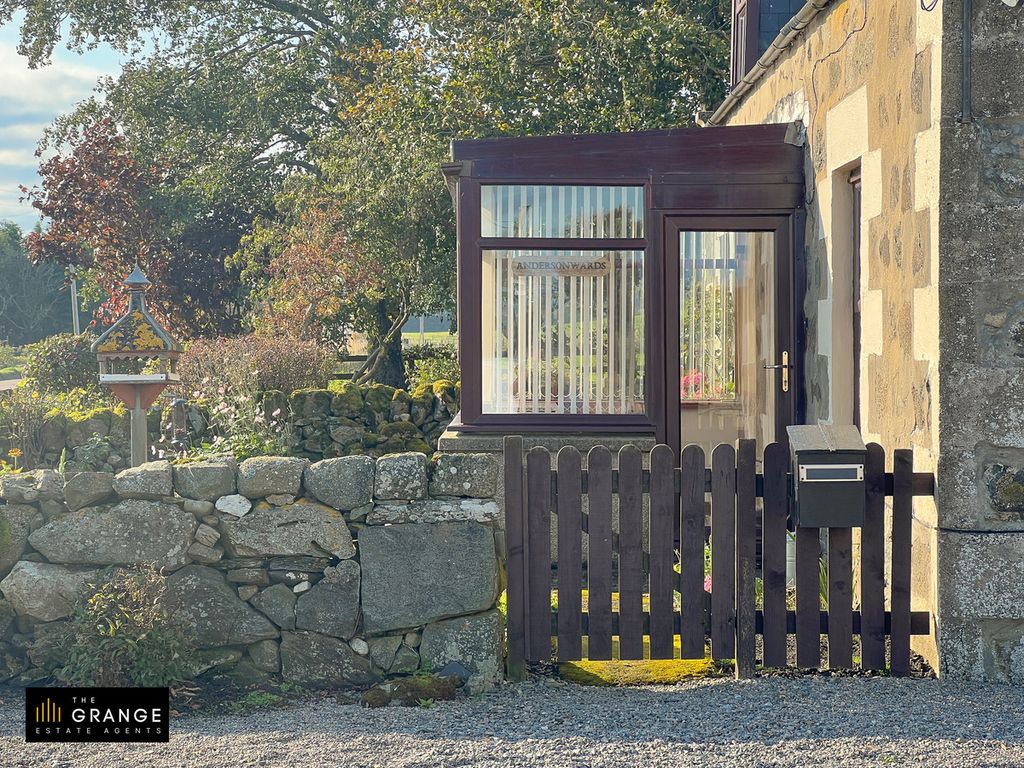 Property photo 3 of 29