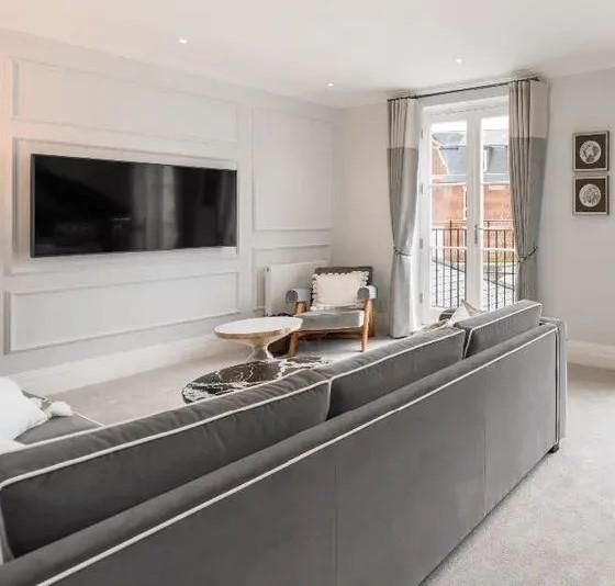 Property photo 1 of 14 Sassoon Dr 4B  (12).Jpg