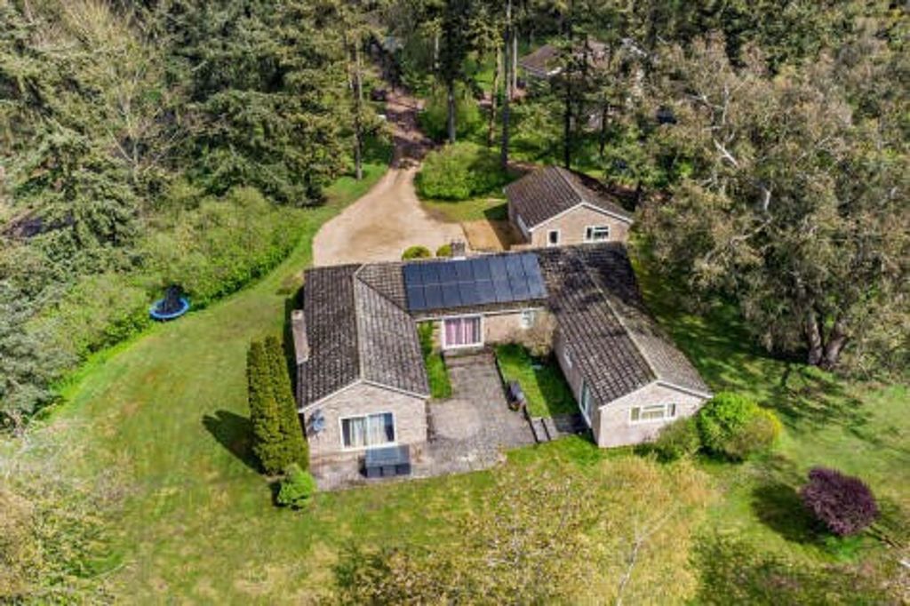 Property photo 1 of 33