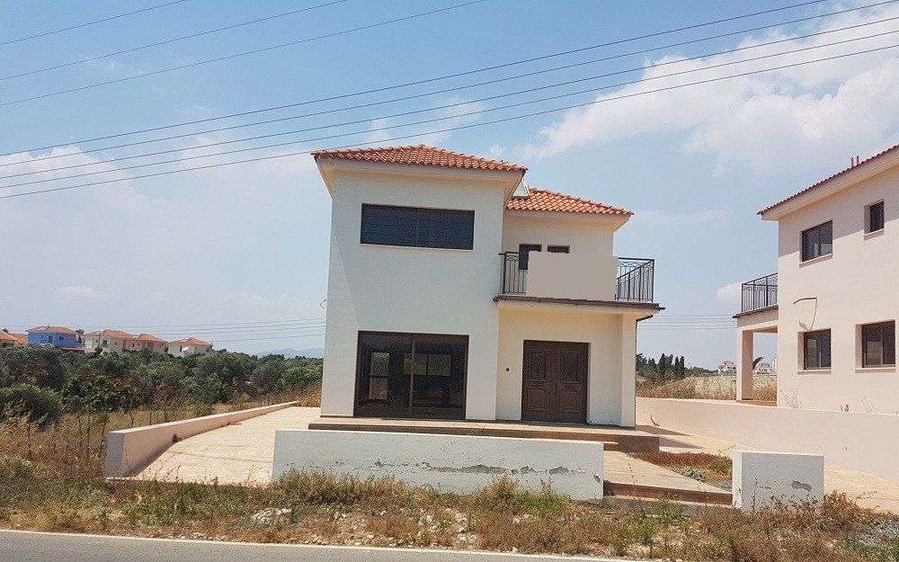 Property photo 3 of 4