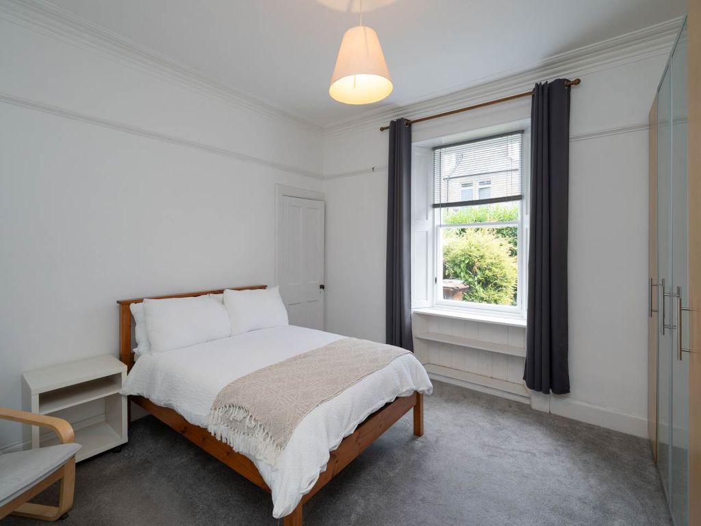 Property photo 2 of 16 6