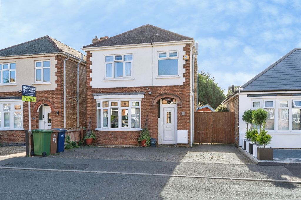 Property photo 1 of 23