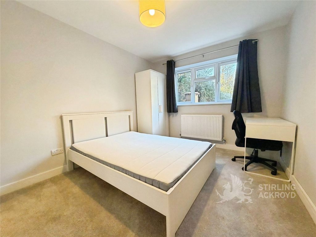 Property photo 1 of 15 Bedroom