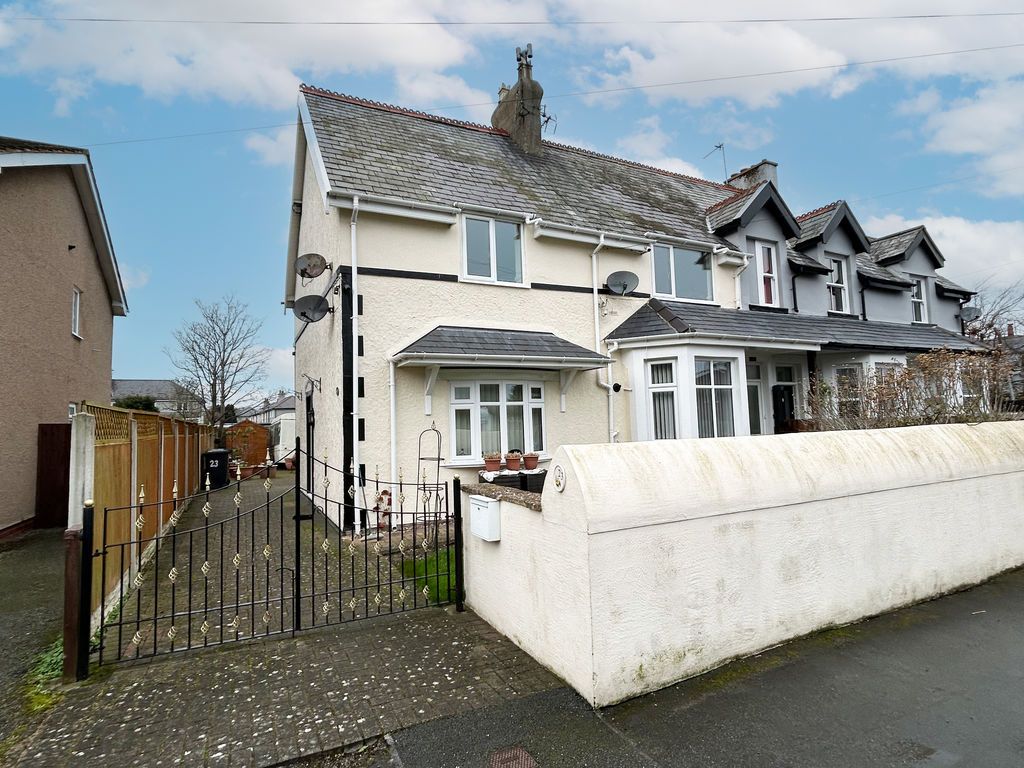 Property photo 1 of 12 Photo 1