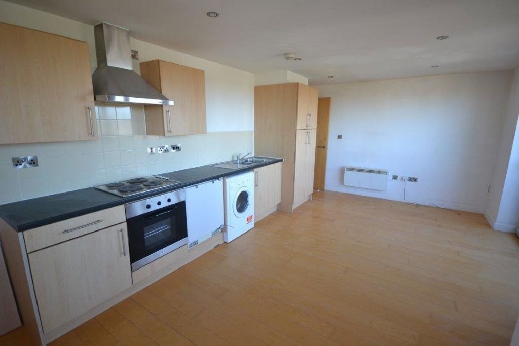 Property photo 2 of 9