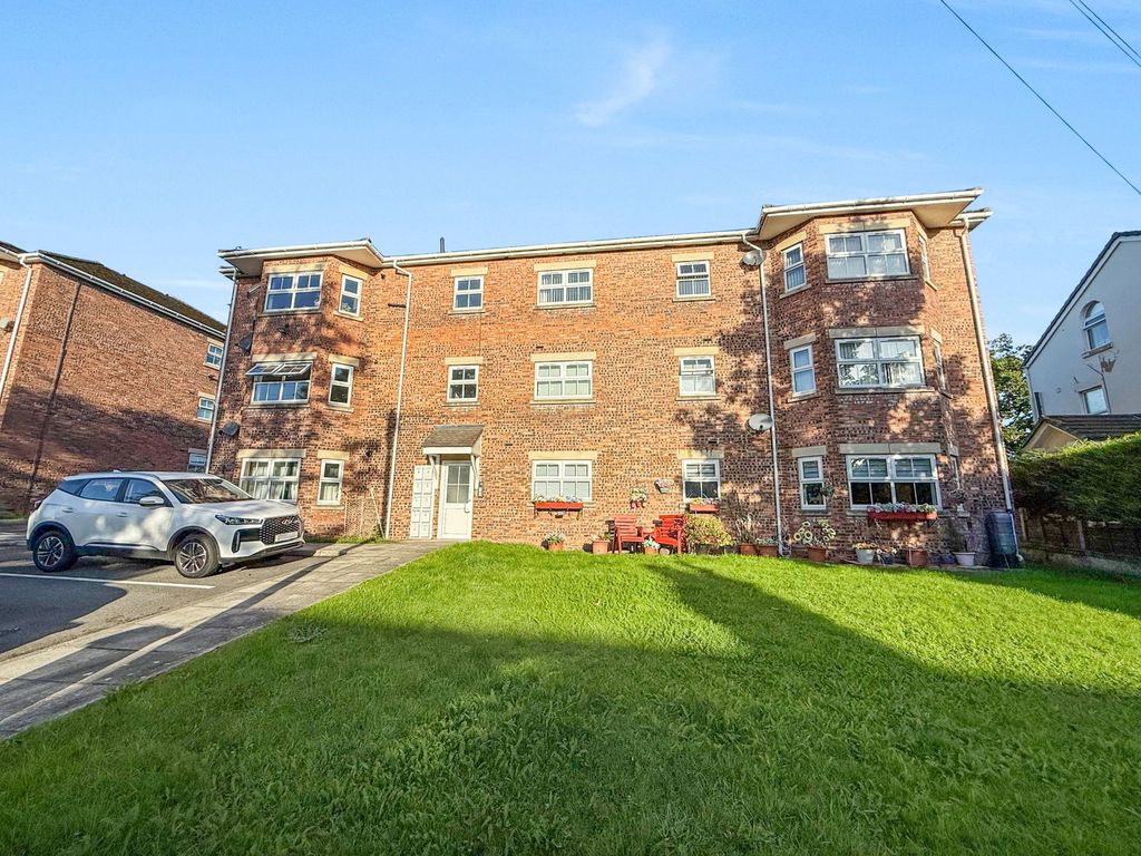 Property photo 1 of 9