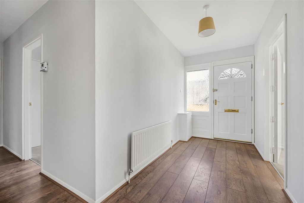 Property photo 2 of 15 13_76847.Jpg