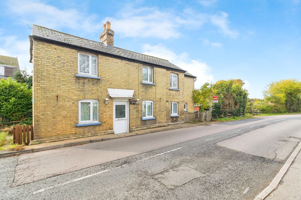 Property photo 1 of 17