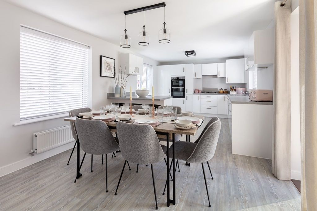 Property photo 3 of 13 A Fully Integrated Kitchen Makes Meal Preparation Easy
