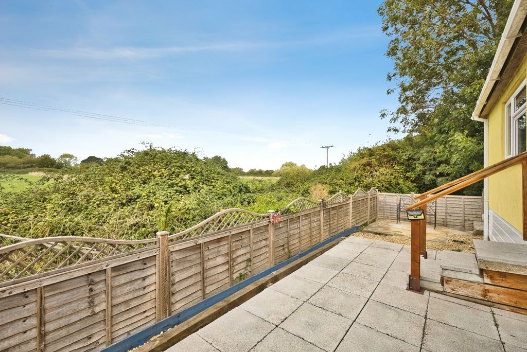 Property photo 3 of 18 Pbox-Img.Jpg