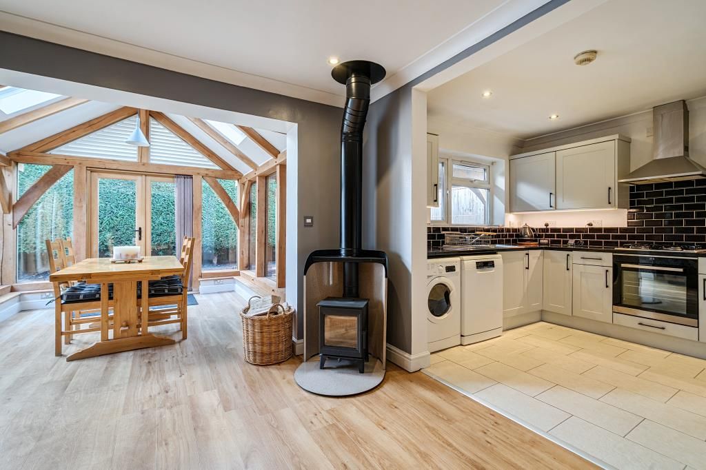 Property photo 3 of 19 Dining Area/Kitchen