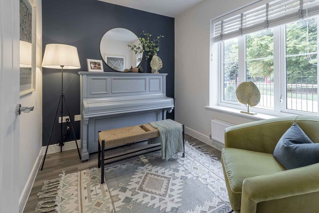 Property photo 2 of 13 Space To Relax And Work