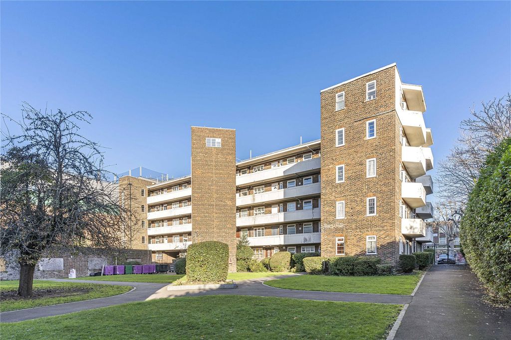 Property photo 1 of 15 Exterior