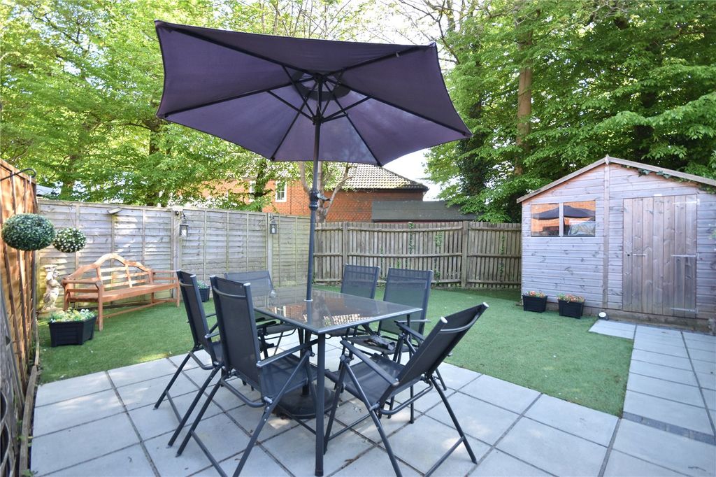 Property photo 3 of 11 Picture No. 25