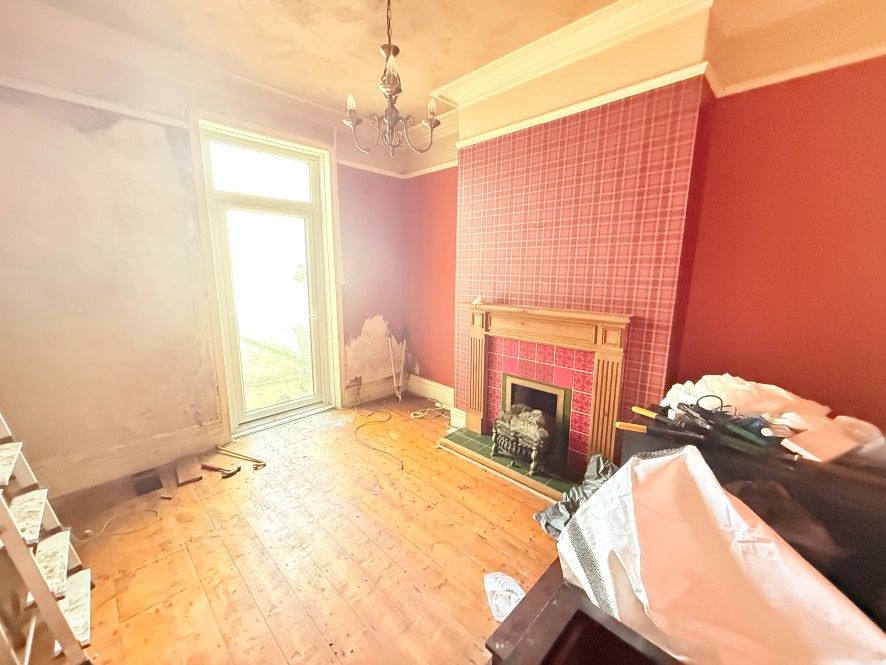 Property photo 3 of 12