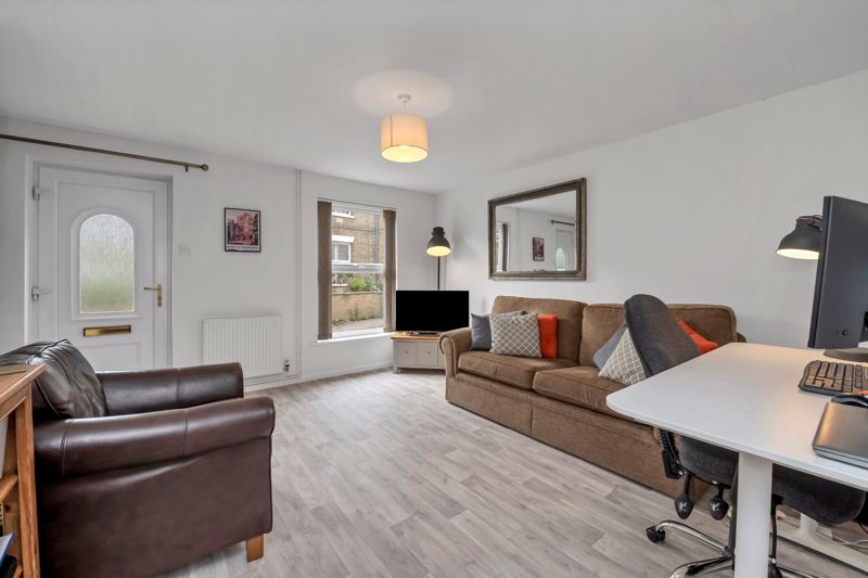 Property photo 3 of 14 Sitting Room